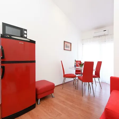Apartment Lola Maria
